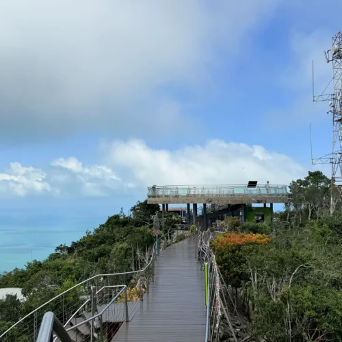 Walkway and observation deck at the Panorama Langkawi Cable Car summit with coastal views, perfect for a Junglewalla Malaysia Tour